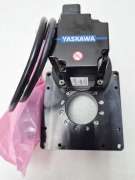 AMAT 0195-16464 GEAR MOTOR HPC ARM CMP YASKAWA YSC-SGM7A-02-005 SERVO 1080-02089