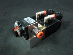 Applied Materials AMAT 3870-03786 INFICON-LEYBOLD-OERLIKON 800120V0002  Pneumati