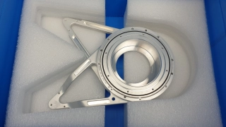 Applied Materials Endura Robot Arm Wrist Assembly - P/N: 0021-08364