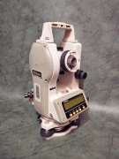 FOR PARTS NIKON NE-10H THEDOLITE AS IS PLEASE READ NO BATTERY FREE USA SHIPPING