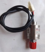 LAM Research 796-002833-003 Pressure Switch UE Precision Sensors E36W-H111