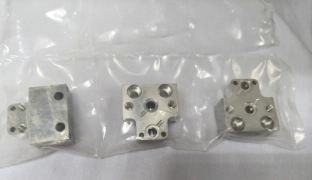 Lot of 3 Lam Research 220-32213-000 R11 Gas line Block,Unused,Mexico~97446