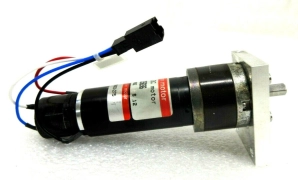 Maxon Motor 135836 DC Motor Nikon 4S602-275 NSR-S204B Step-and-Repeat Working