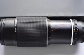 Nikon AIS 70-210mm F4 Manual Lens