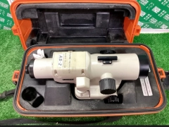 NIKON AS-2 Automatic Level 34X magnification W/Case ITG3ULVUKHAS From JAPAN