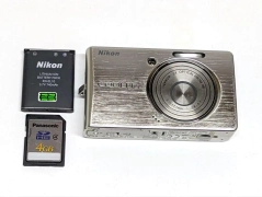 Nikon COOLPIX S510 Camera Ultra Silver 3x Optical Zoom 5-17mm f2.8-4.7