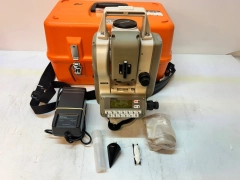 Nikon DTM-310 Surveying Total Station T01026