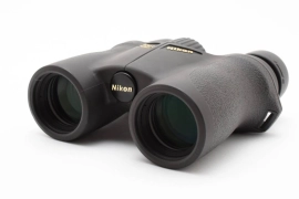 Nikon HG L DCF 10x32mm Binoculars Excellent Condition with Accessories