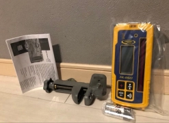 Nikon HL450 Laser Receiver with Clamp HL-450 Unused IP67