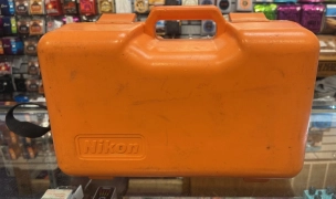 NIKON NE-20S DIGITAL THEODOLITE w/case