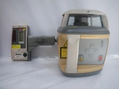 Nikon NL-600 Rotary Laser Level Auto Leveling w/Receiver Holder Case Tested