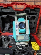 NIKON NPL-352 TOTAL STATION