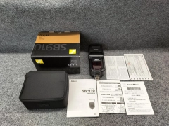 Nikon SB-910 Speedlight Flash Strobe for Nikon DSLR Cameras