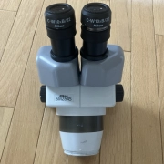 Nikon SMZ645 Binocular Zoom Stereo Microscope w/ C-W10x/B/22 Lens
