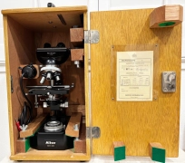 Vintage 1966 Nikon Nippon Microscope w/Case Certificate 4Objectives HK Eyepieces